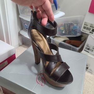 Heeled sandals
